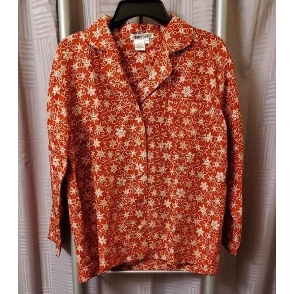 100% Silk Red‎ White Blouse Winter Silks Button Long Sleeve Petite Med - Picture 1 of 3